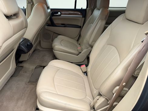 Used 2011 Buick Enclave CXL AWD/4WD image 21