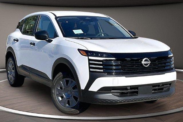 New 2027 Nissan Kicks S FWD image 2