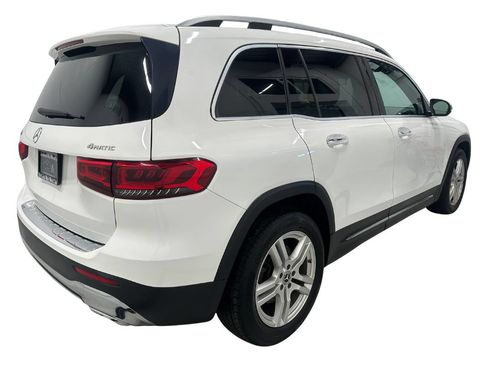 Used 2020 Mercedes-Benz GLB 250 4MATIC image 4
