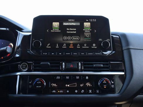 Used 2022 Nissan Pathfinder Platinum w/ Cargo Package image 19