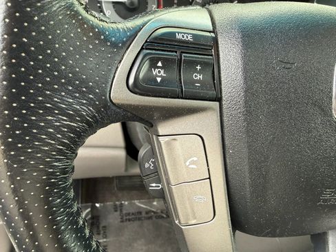 Used 2012 Honda Odyssey Touring Elite image 37