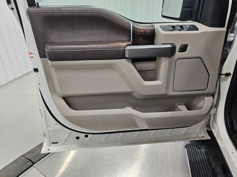 Used 2019 Ford F150 Limited w/ Trailer Tow Package image 38