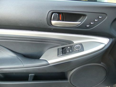 Used 2017 Lexus RC 200t image 54