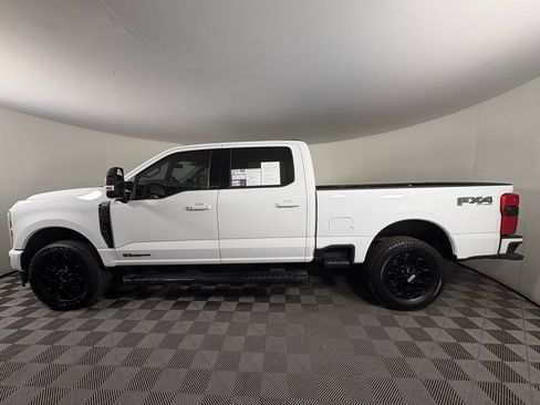 Certified 2025 Ford F350 Lariat w/ Lariat Ultimate Package image 4