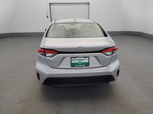 Used 2023 Toyota Corolla LE w/ Carpet Mat Package (TMS) FWD image 6
