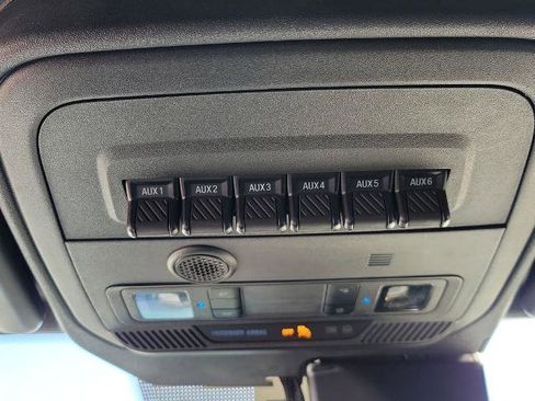 Certified 2024 Ford Bronco Badlands image 33