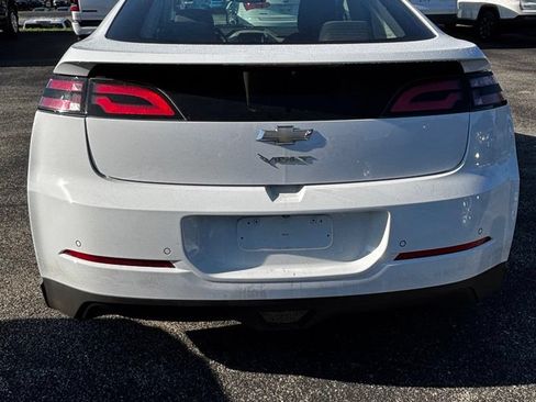 Used 2013 Chevrolet Volt w/ Enhanced Safety Package 1 FWD image 3