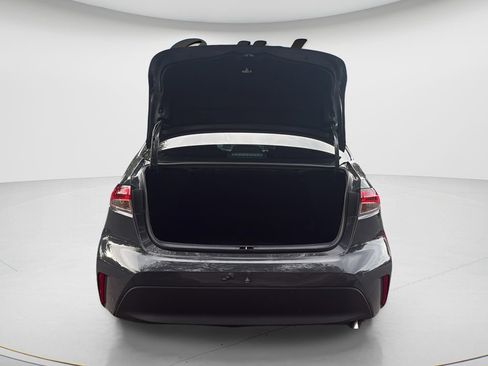 Used 2025 Toyota Corolla LE FWD image 11