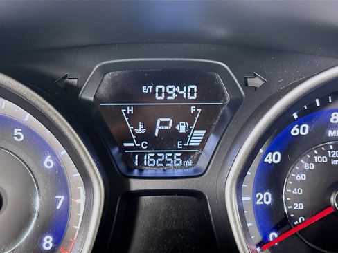 Used 2016 Hyundai Elantra SE FWD image 19
