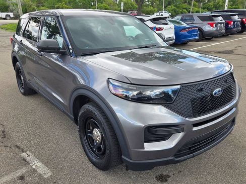 Used 2020 Ford Explorer 4WD Police Interceptor w/ Ready For The Road Package image 3