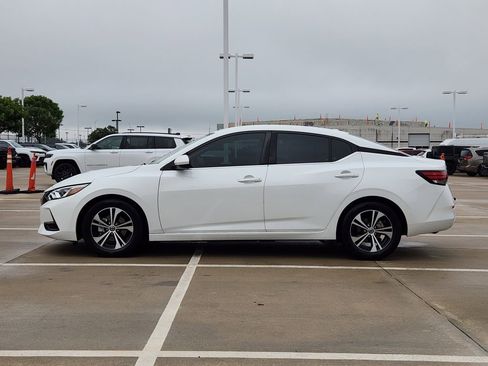 Used 2023 Nissan Sentra SV FWD image 4
