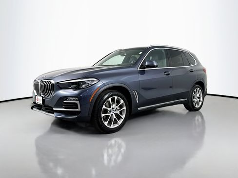 Used 2020 BMW X5 xDrive40i w/ Premium Package AWD/4WD image 3