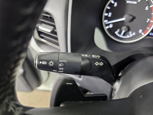 Used 2021 Nissan Rogue SV w/ Premium Package FWD image 28