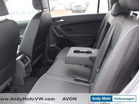 Used 2019 Volkswagen Tiguan SE image 27