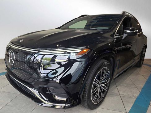 New 2026 Mercedes-Benz EQS 400 4MATIC SUV image 7