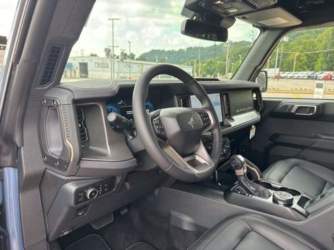 New 2025 Ford Bronco Badlands AWD/4WD image 24