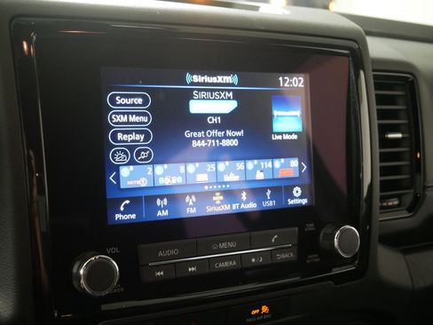 Used 2023 Nissan Frontier SV w/ Midnight Edition Package image 22