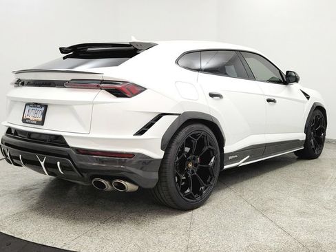 Used 2023 Lamborghini Urus Performante AWD/4WD image 5