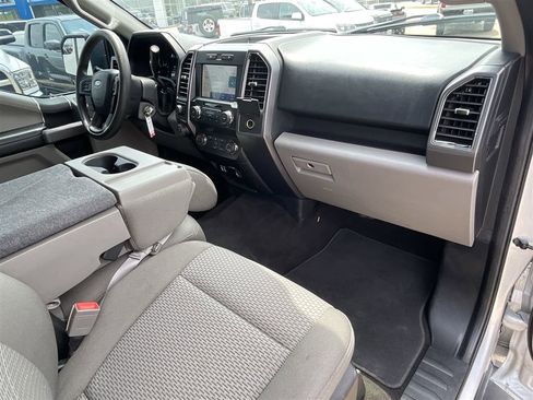 Used 2019 Ford F150 XLT w/ Trailer Tow Package image 28