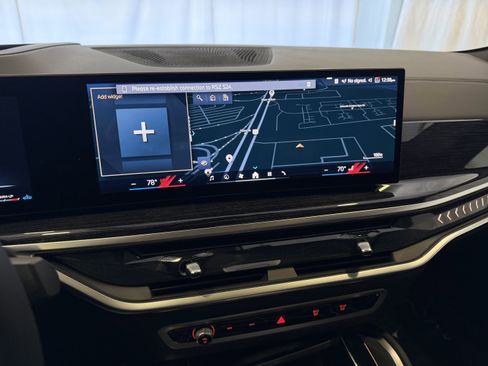 Used 2026 BMW X6 xDrive40i w/ Executive Package image 23