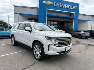 Used 2023 Chevrolet Suburban High Country w/ Premium Package 2 AWD/4WD video 1