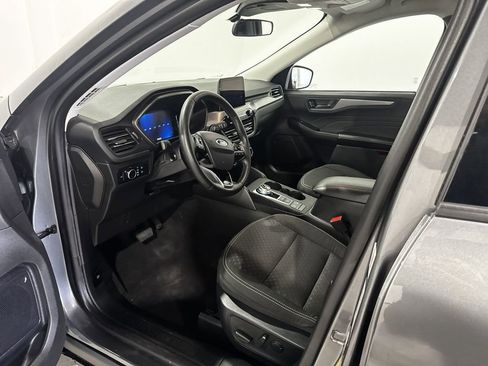 Used 2024 Ford Escape Active AWD/4WD image 17