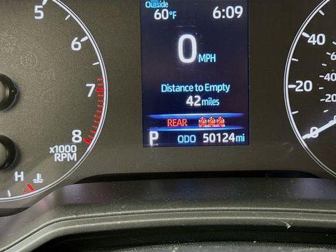 Used 2024 Toyota Corolla LE image 12