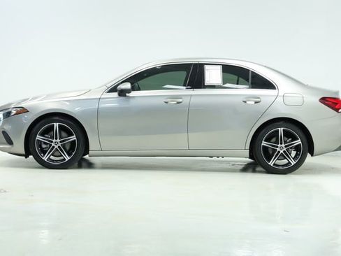 Used 2019 Mercedes-Benz A 220 image 4