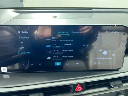 Certified 2025 Kia Sorento EX w/ Panoramic Sunroof Package image 25