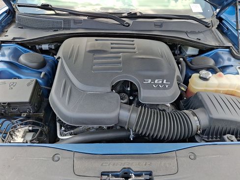 Used 2023 Dodge Charger SXT RWD image 29