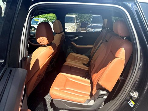 Used 2020 Audi Q7 3.0T Prestige w/ Prestige Package image 13