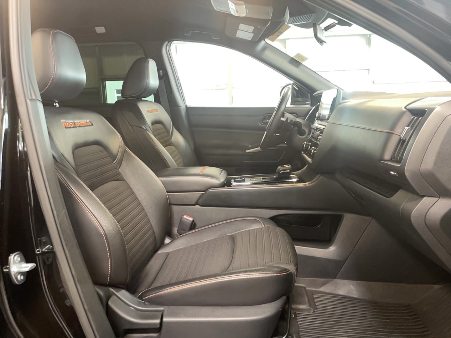 Used 2023 Nissan Pathfinder Rock Creek AWD/4WD image 15