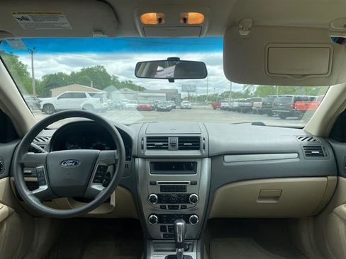 Used 2012 Ford Fusion SE FWD image 9