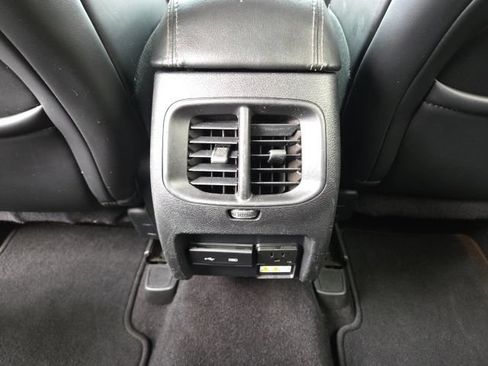 Used 2019 Jeep Cherokee Limited AWD/4WD image 43