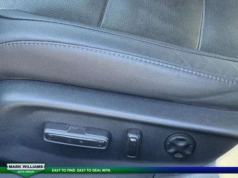 Used 2020 Honda Accord Touring image 10