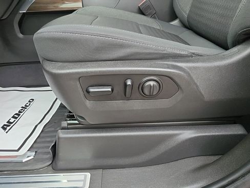 Used 2021 Chevrolet Silverado 1500 RST image 26