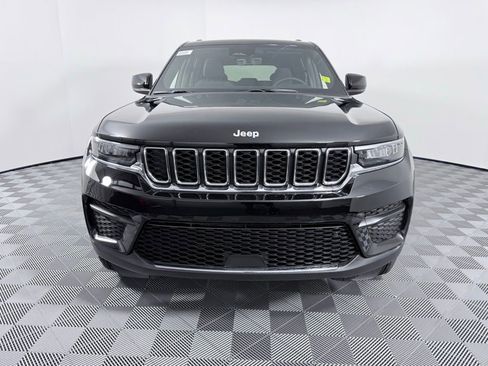 New 2025 Jeep Grand Cherokee Laredo X image 3