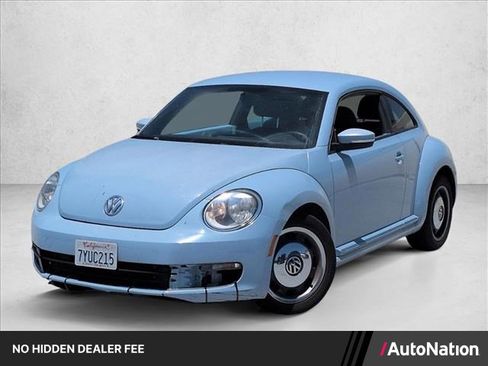 Used 2012 Volkswagen Beetle 2.5 FWD image 1
