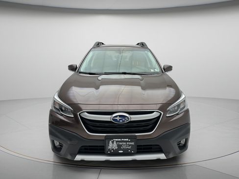 Used 2022 Subaru Outback Limited AWD/4WD image 7