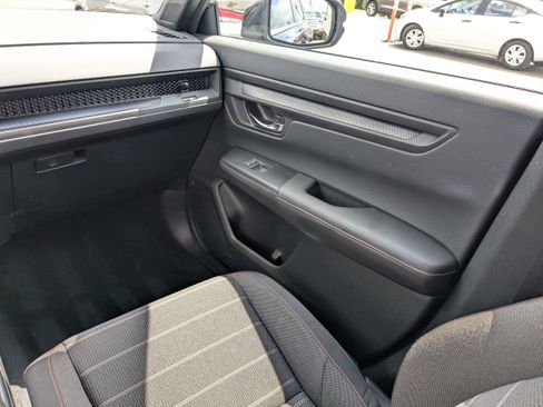Used 2024 Honda CR-V Sport image 15