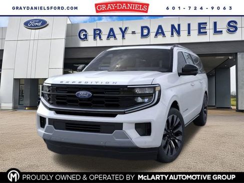New 2025 Ford Expedition Max Platinum w/ Driver's Package image 1