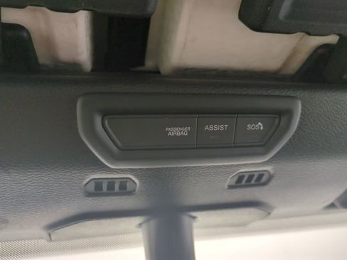 Used 2022 Jeep Wrangler Unlimited Sahara image 22