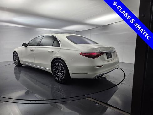 Used 2022 Mercedes-Benz S 580 4MATIC Sedan image 9