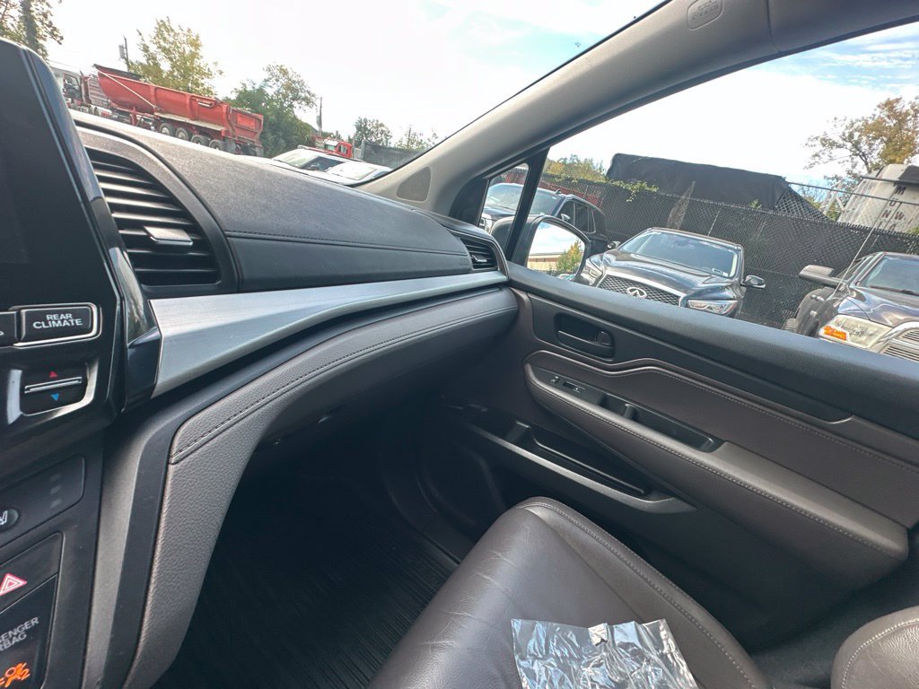Used 2018 Honda Odyssey EX-L image 20
