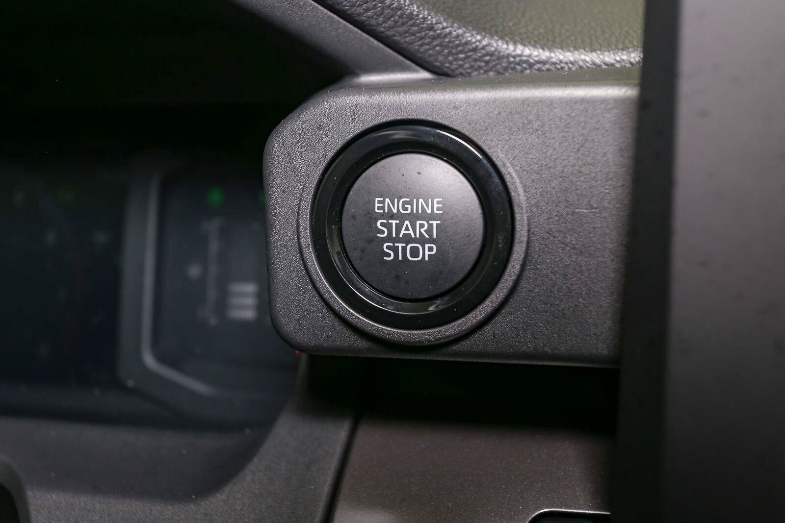 Used 2026 Toyota Tacoma SR5 AWD/4WD image 29