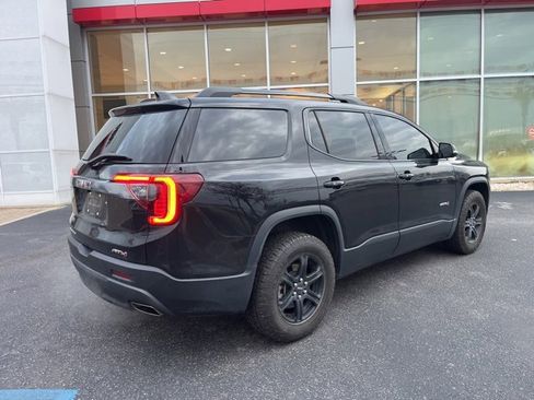 Used 2023 GMC Acadia AT4 w/ Technology Package image 3