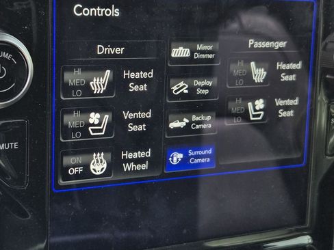 Used 2021 RAM 1500 Limited AWD/4WD image 9
