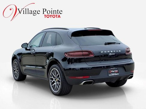 Used 2018 Porsche Macan AWD/4WD image 4