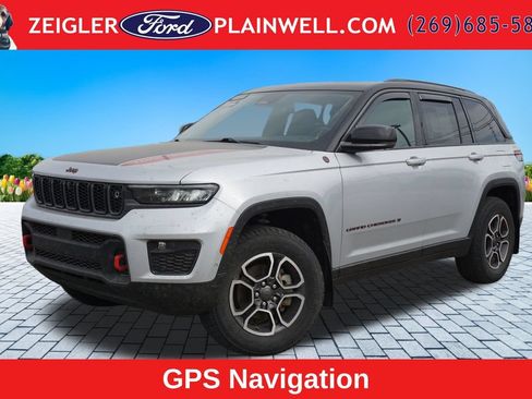 Used 2022 Jeep Grand Cherokee Trailhawk w/ ADV Protech Group II AWD/4WD image 1