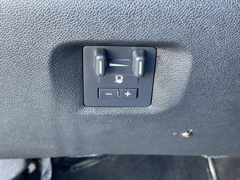 Used 2010 Chevrolet Silverado 2500 LT w/ Interior Plus Package image 13